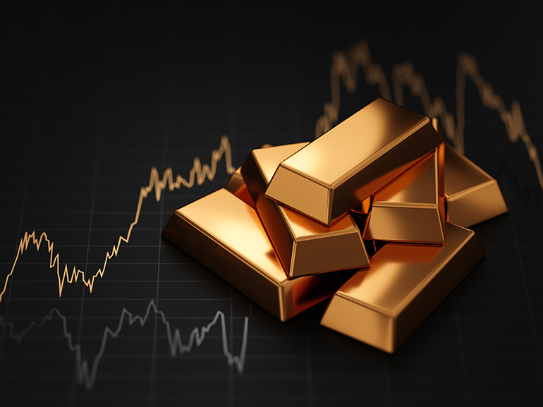 Gold Rises to Record High on Rate Cut Hopes
