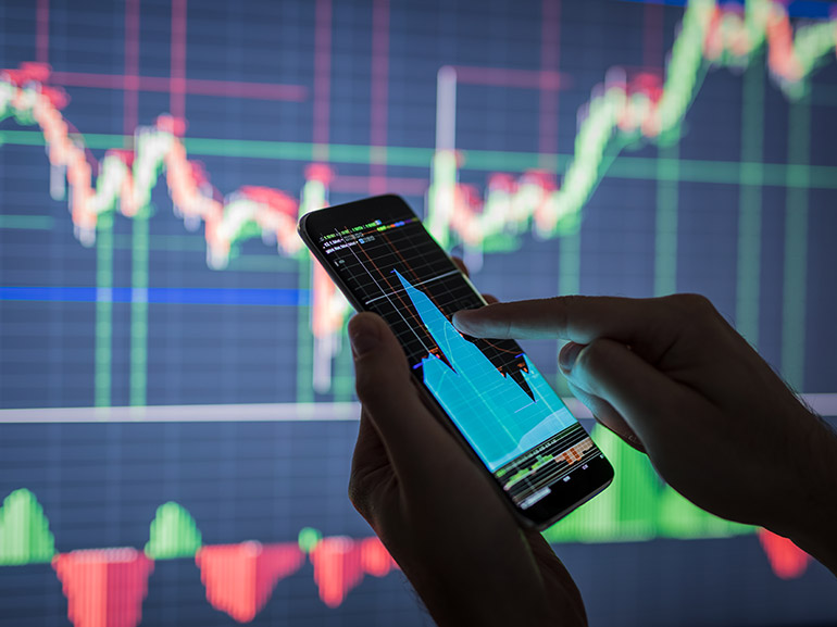 Nvidia Soars, Broadcom Splits: Key Shifts in Tech Stocks